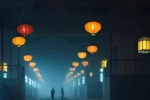 铁与棉中纺织机械与飘散的棉絮