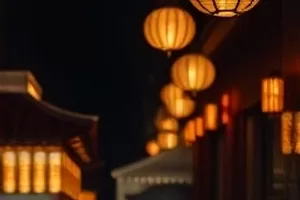铁轨上的星期天里两组并置镜头的画面
